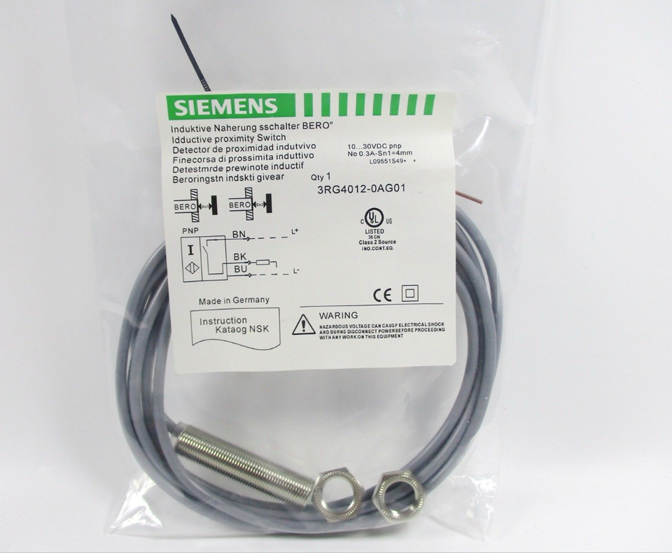 SIEMENS 3RG4012-0AG01 Proximity Switch New One Free Shipping 3RG4 012-0AG01