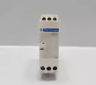 New Schneider Telemecanique 3 Phase Voltage Monitoring Relay RM4TG20 RM4 TG20 US