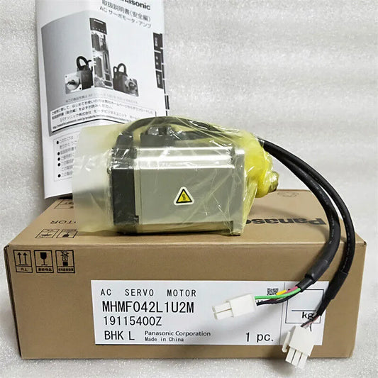 1PC New In Box Panasonic MHMF042L1U2M Servo Motor Expedited Shipping