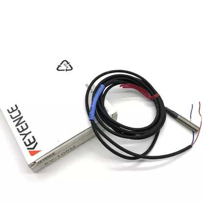 New In Box For KEYENCE EV-108M Proximity Switch Sensor