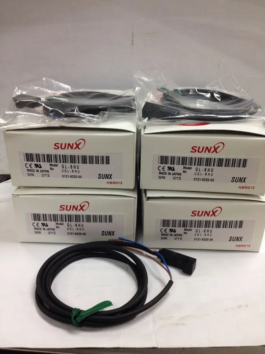 One New In Box Panasonic SUNX GL-8HU Proximity Switch Sensor GL8HU